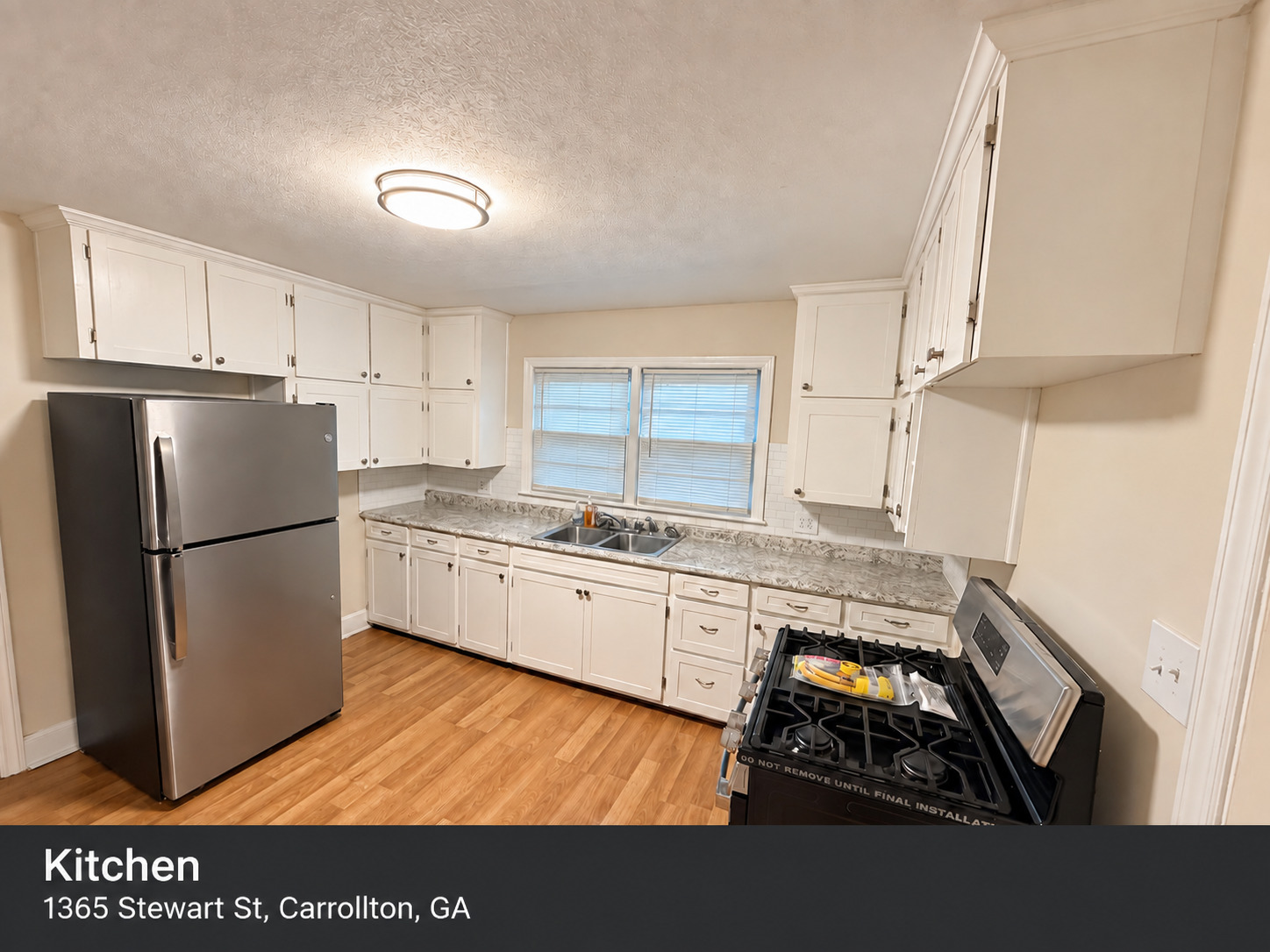 Kitchen — 1365 Stewart St