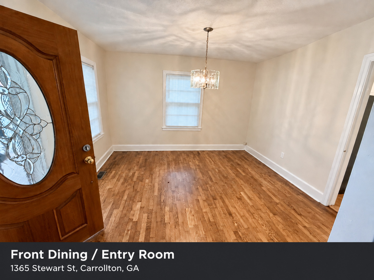 Front dining / entry room — 1365 Stewart St