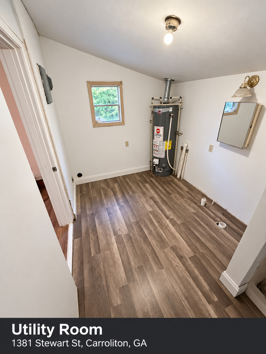 Utility room — 1381 Stewart St